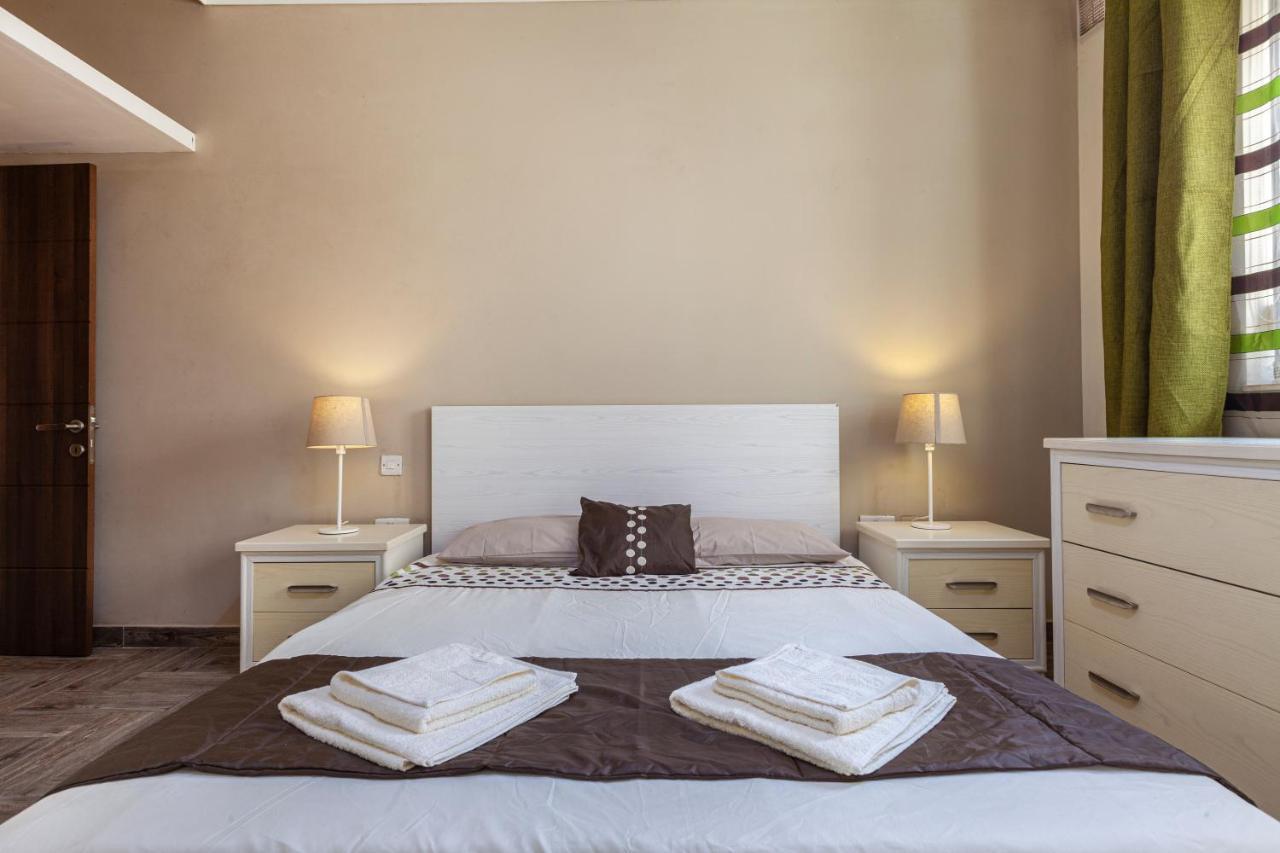 Tc3a - Charming And Homely 2 Bedroom Apartment *